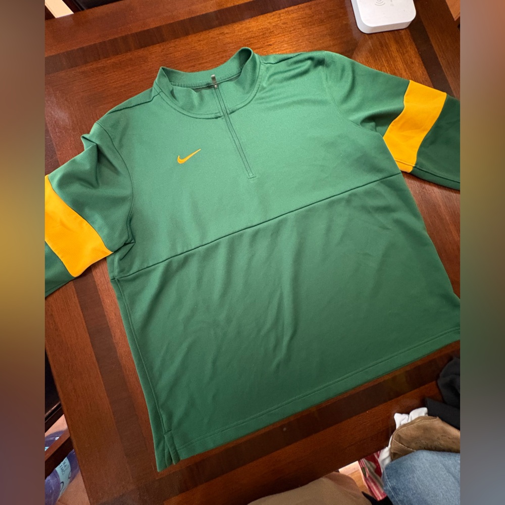 Nike Dri-FIT Forest Green Pullover